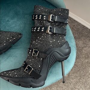 Azalea Wang 8.5 Glam Biker Goth Festival Boots Pumps Rhinestone 3” Studded